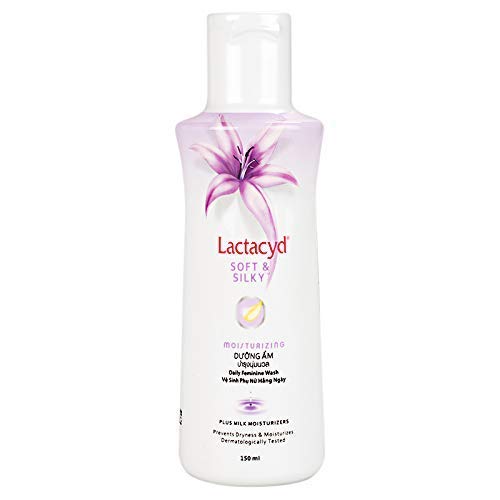 Lactacyd Soft and Silky Moisturizing Daily Feminine Wash 150ml