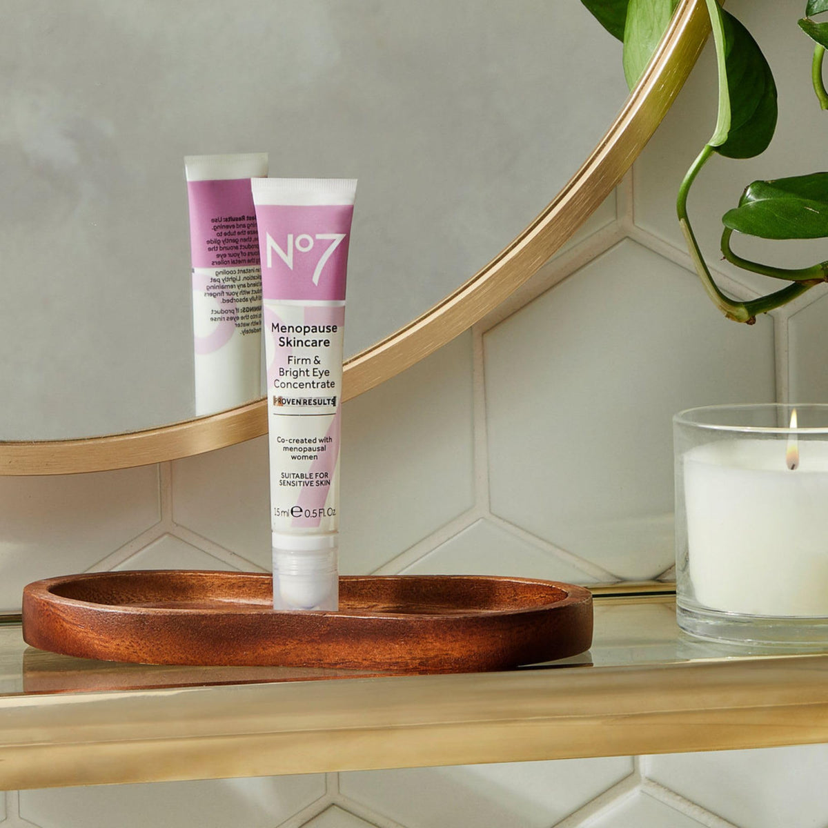 No7 Menopause Skincare Firm & Bright Eye Concentrate (15 ml)
