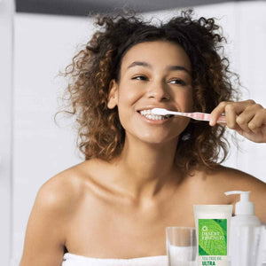 Desert Essence Ultra Care Toothpaste, Mega Mint, Fluoride Free, 6.25 oz