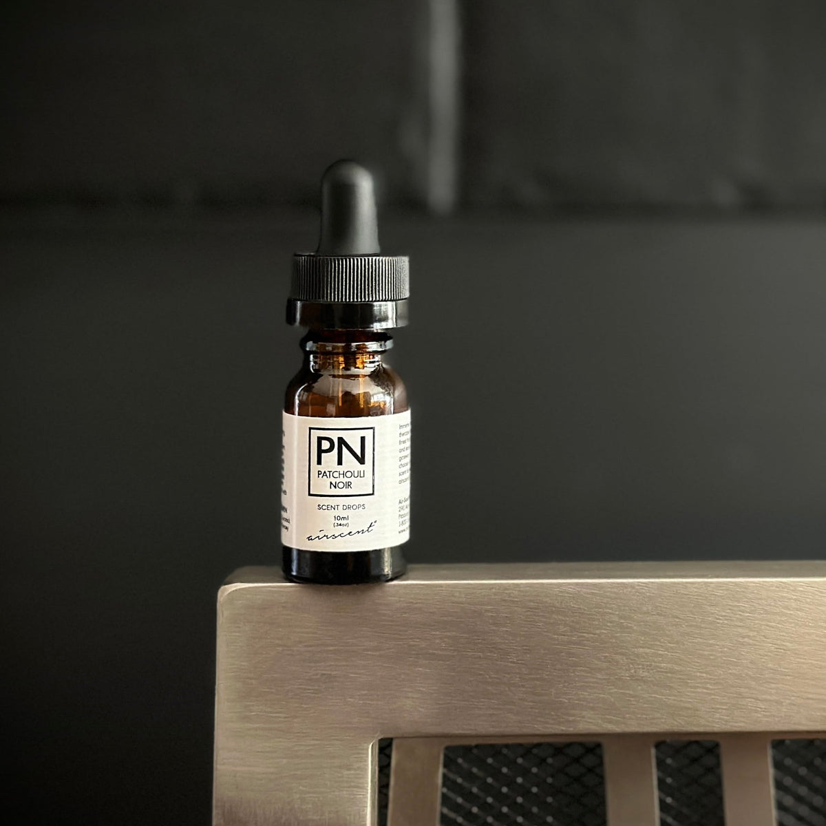 Patchouli Noir Diﬀuser Oil - Air-Scent Aroma and Essential Oil Blend - 10 Milliliter (.34 ﬂ oz)