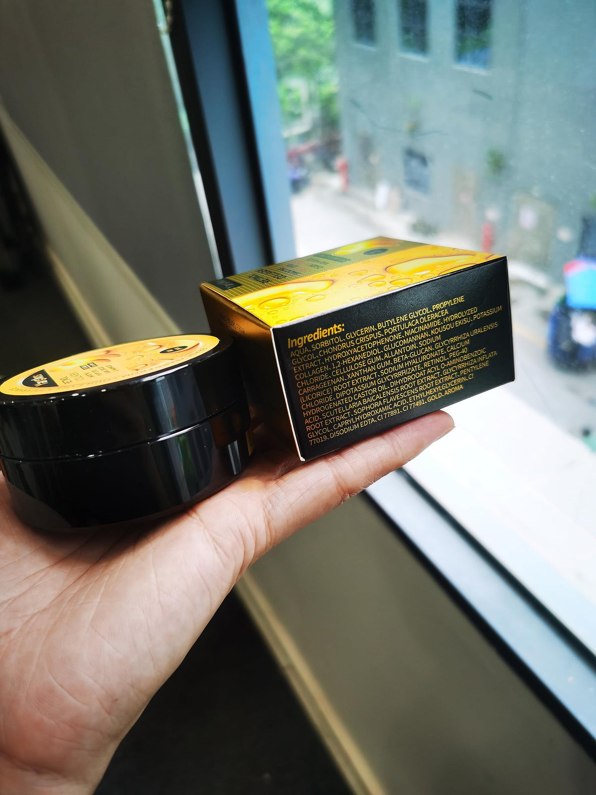 24K Gold Collagen Under Eye Patches - Luxury Rejuvenation (60 Pcs)